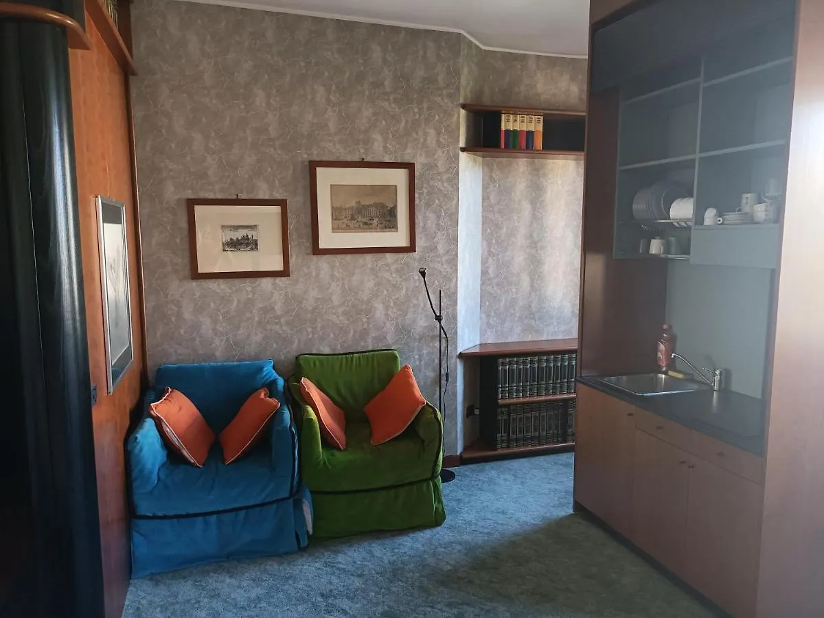Milan South Gate Apartment
