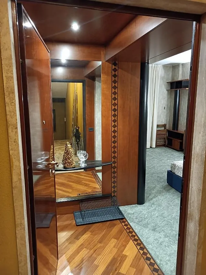 Milan South Gate Apartment