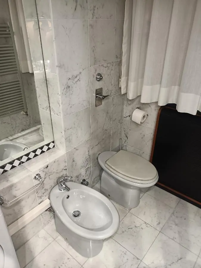 Milan South Gate Apartment
